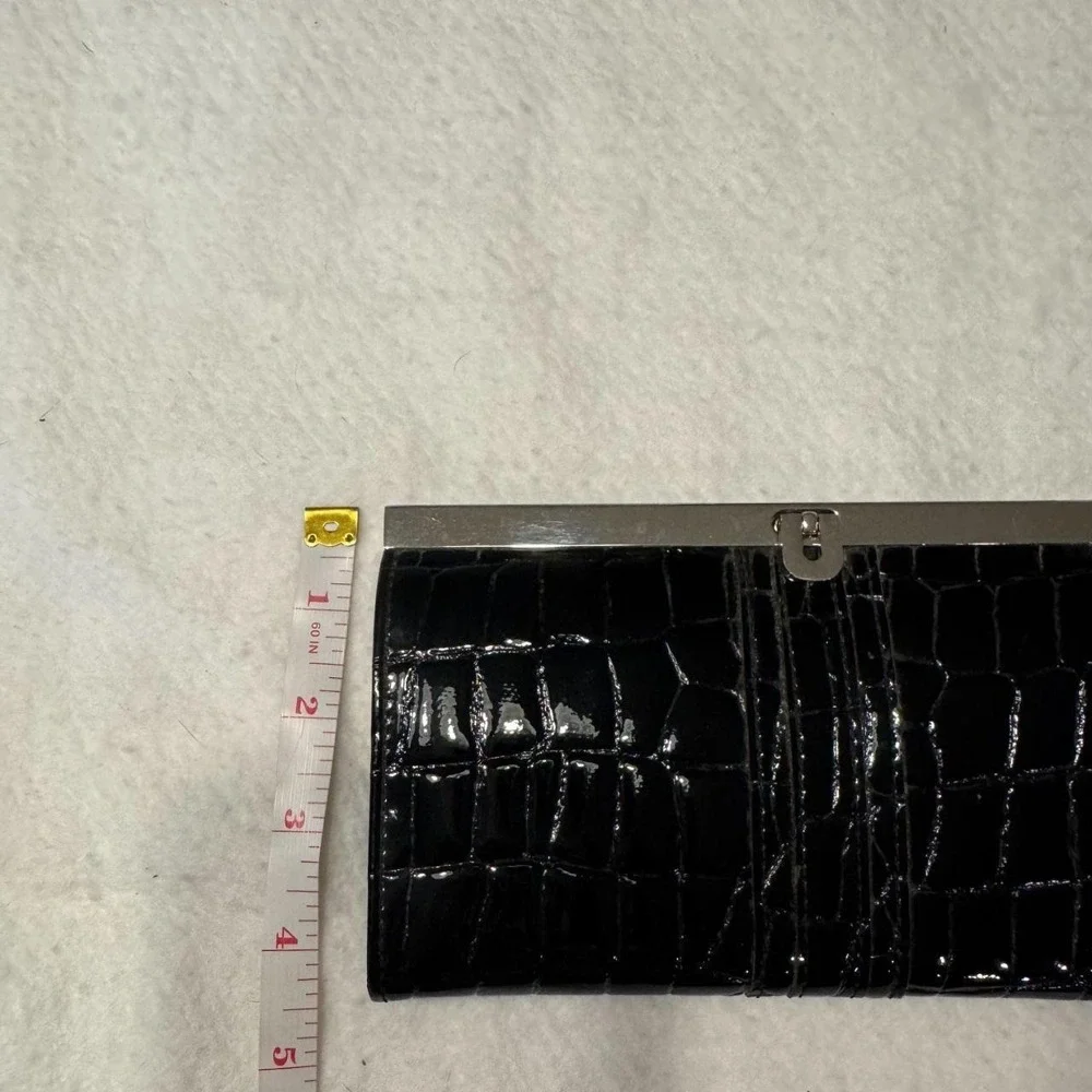 Black Crocodile‑Embossed Faux Leather Clutch Silver Toned Frame EUC